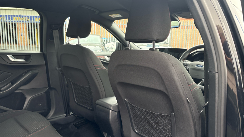 Ford Focus 1.0 EcoBoost ST-Line 5dr Petrol Hatchback